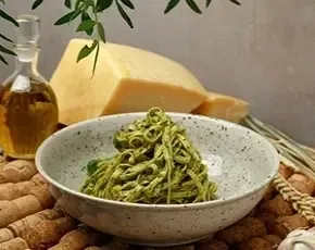Π€Π΅ΡΡΡΠΈΠ½ΠΈ De Cecco Ρ ΡΠΎΡΡΠΎΠΌ ΠΏΠ΅ΡΡΠΎ