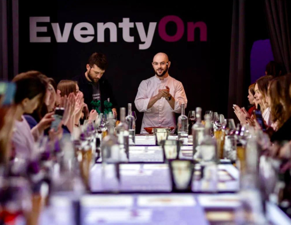 Интерактивное винно-мясное казино с проекцией | 18+