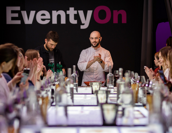 Интерактивное винно-мясное казино с проекцией | 18+